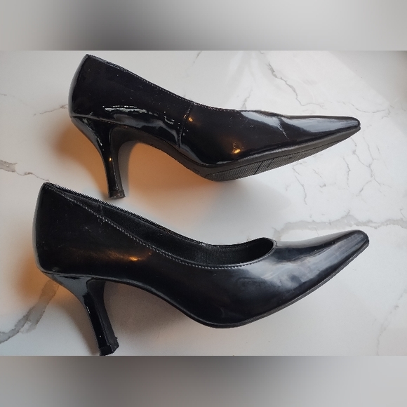 Patent Leather Heels Comfort Plus - Picture 2 of 4